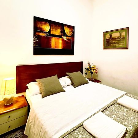 4 Bed Rooms Luxury Apartment Near Colosseum 罗马 外观 照片